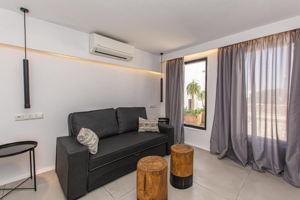 Villa Agrabely & Suites Galanado Exterior photo